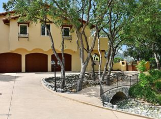 3000 Buckingham Rd, Glendale, CA 91206