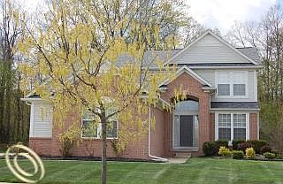1st image of 27301 W Mockingbird Dr #35