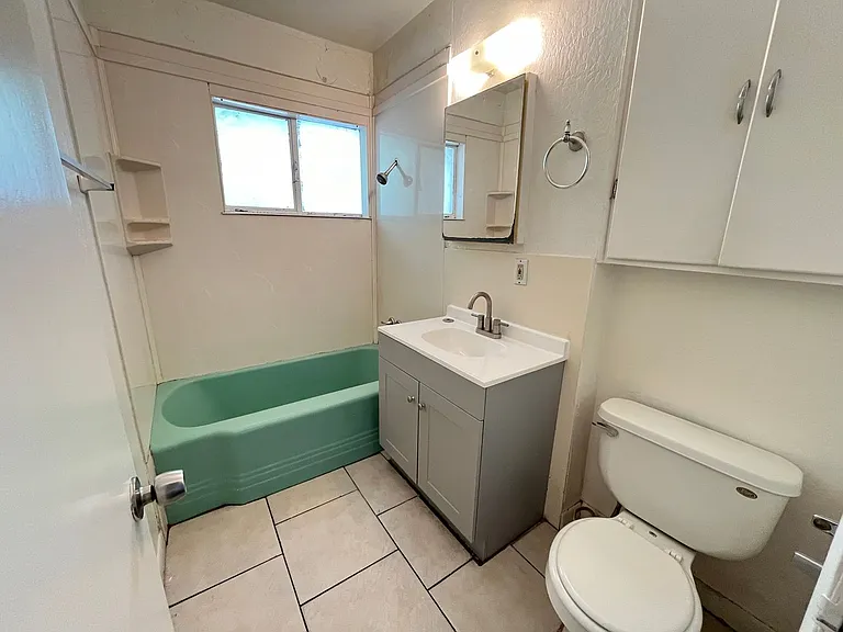 373 N Bruce St — Photo 6