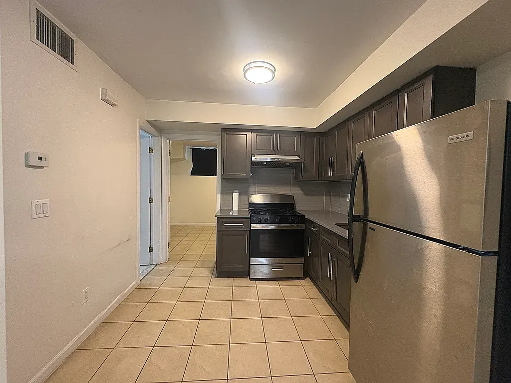 15 Orbit Ln — Photo 3