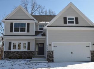 5077 NW Timber Line Dr, Riverside, MO 64150