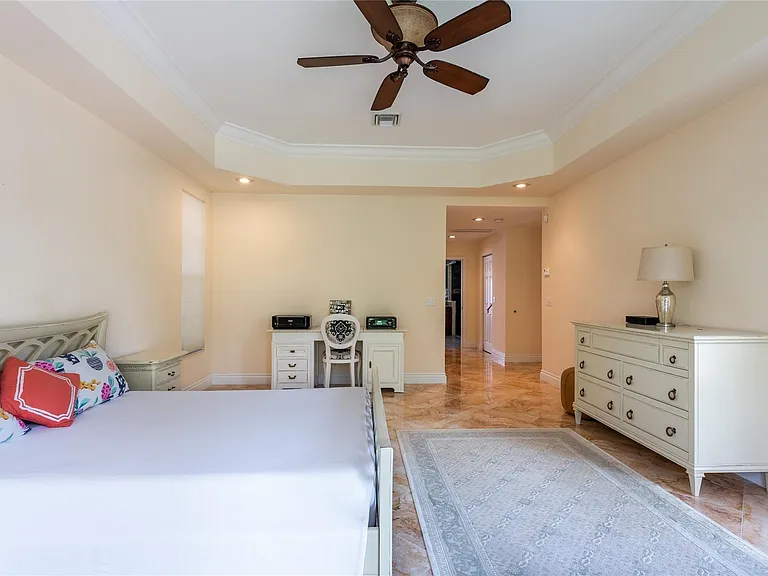 2999 Banyan Rd — Photo 18