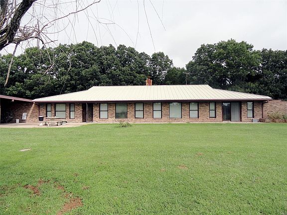 Beautiful all brick earth home with 2,993 sf of living space.