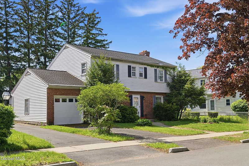4th image of 5 Rosemont Street