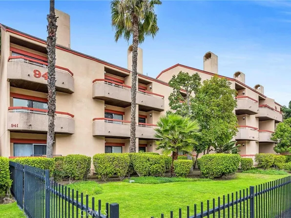 941 W Carson St APT 221, Torrance, CA 90502