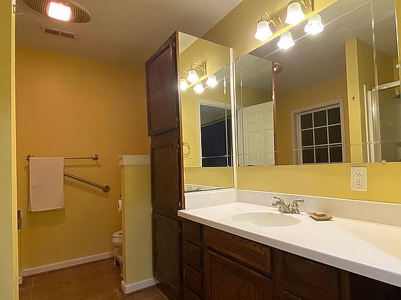 Large master bath