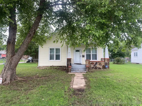 301 E Elm Ave, Eufaula, OK 74432