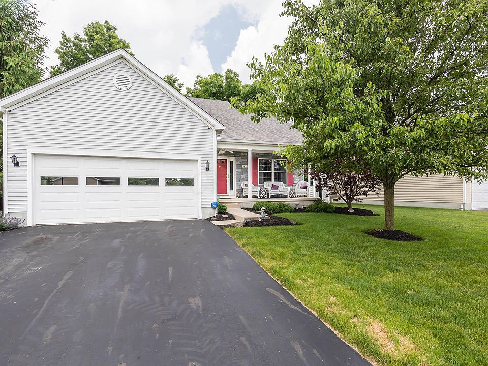 1st image of 3874 Black Pine Dr