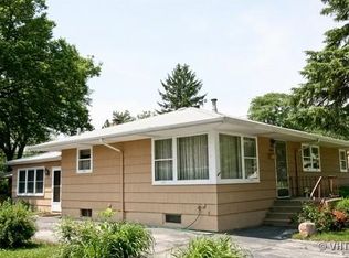 18608 Lyn Ct, Homewood, IL 60430