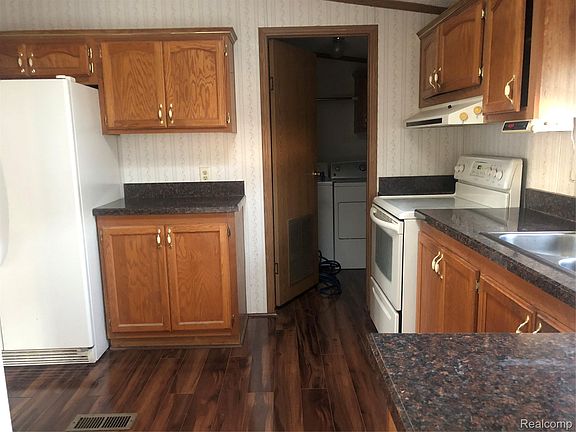 5th image of 7336 Scotland Cir