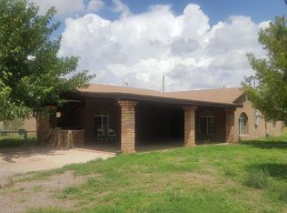 5882 N Kings Hwy, Douglas, AZ 85607