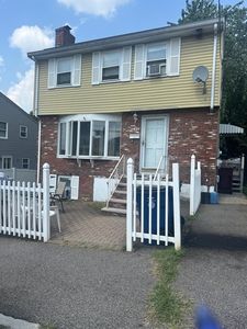 521 Proctor Ave, Revere, MA, 02151