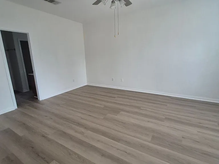 1908 Wheaton Trl — Photo 14
