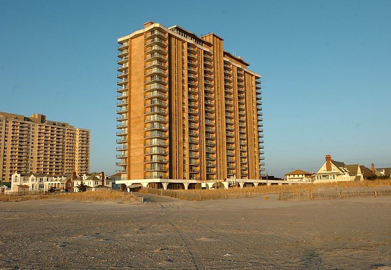 1st image of 4800 Boardwalk APT 708