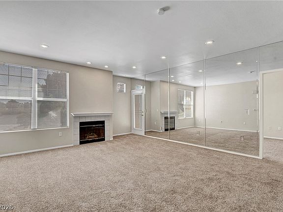 3rd image of 8555 W Russell Rd Unit 2091