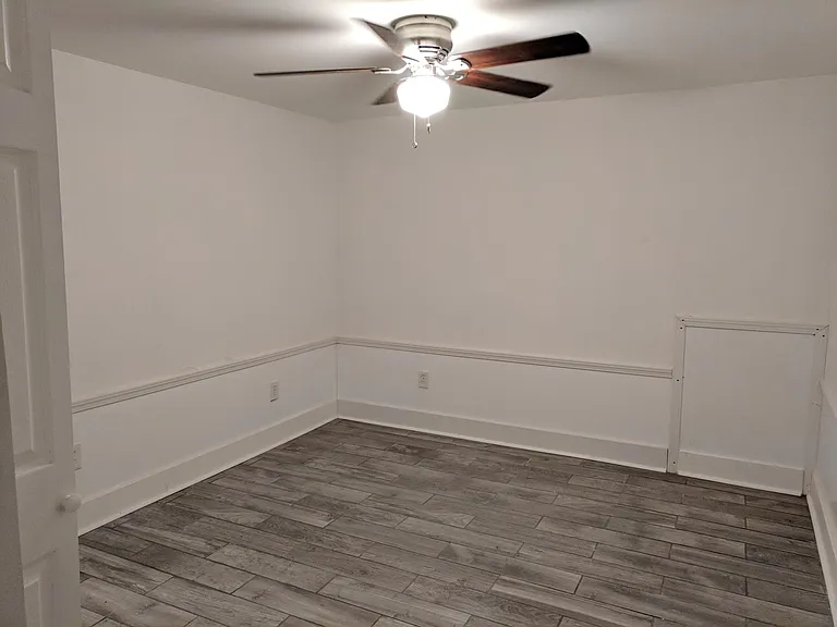 1177 Woodland Ave NE #11 — Photo 6