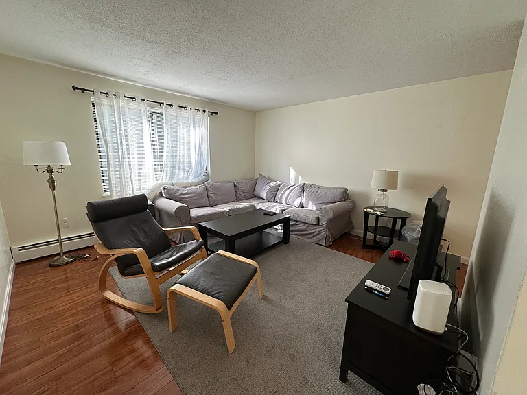 66 Girard Ave — Photo 8