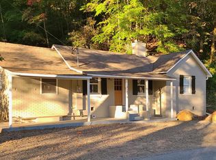 2745 Wayah Rd, Franklin, NC 28734