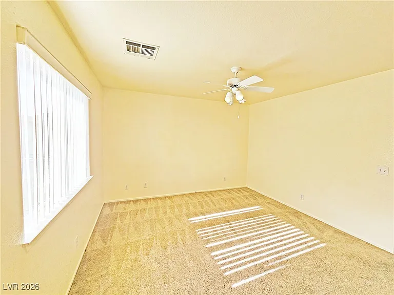 1850 Pershing Ave #B — Photo 14