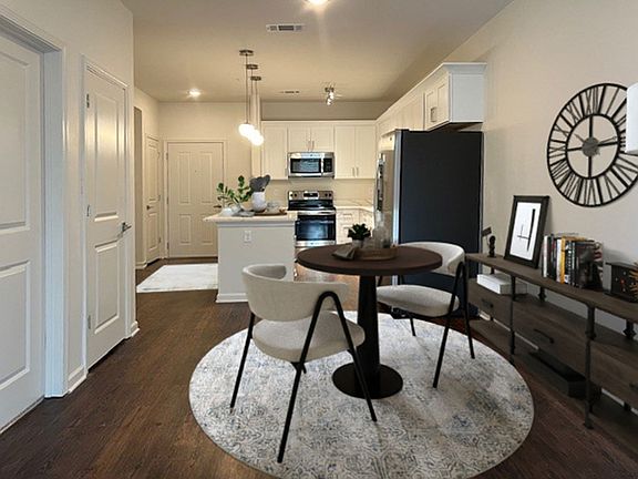 2nd image of 2017 Peabody Ave #2011-006