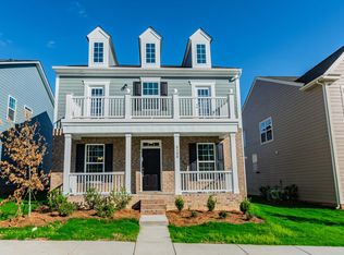 6120 Cloverdale Dr, Tega Cay, SC 29708