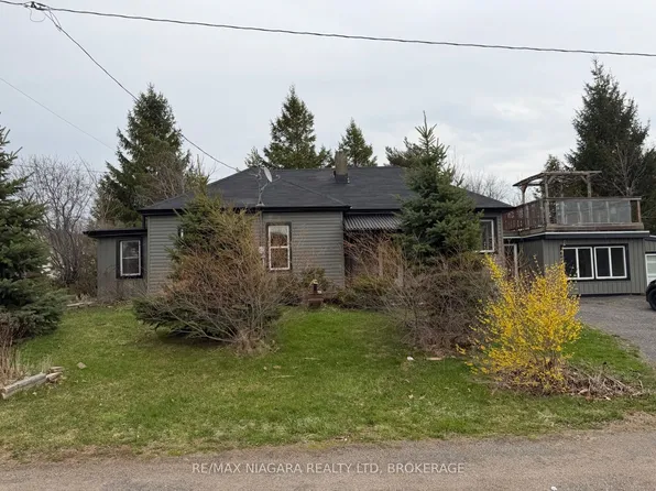 43 Marlatts Rd, Thorold, ON L2V 1N2