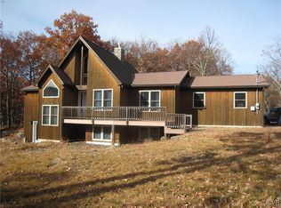 169 Eagle Ln, Bushkill, PA 18324