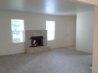 1325 Gold Way, Rohnert Park, CA 94928