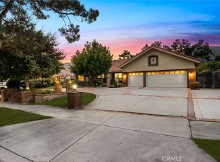 489 Ashbury Ln, Upland, CA 91784