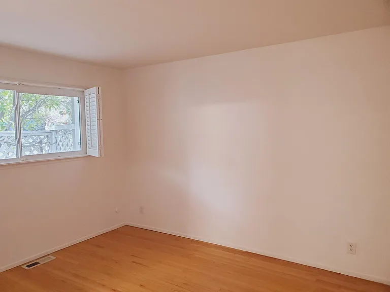 4111 Hidden Valley Rd — Photo 10