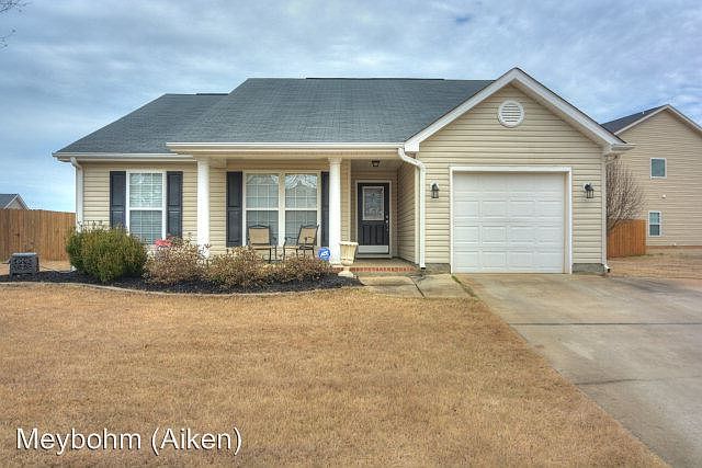 1st image of 219 Fox Haven Dr