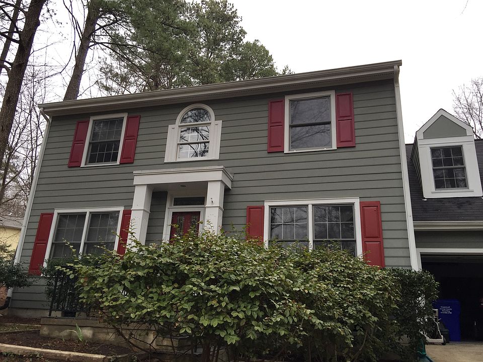 1st image of 106 Oxford Hills Pl