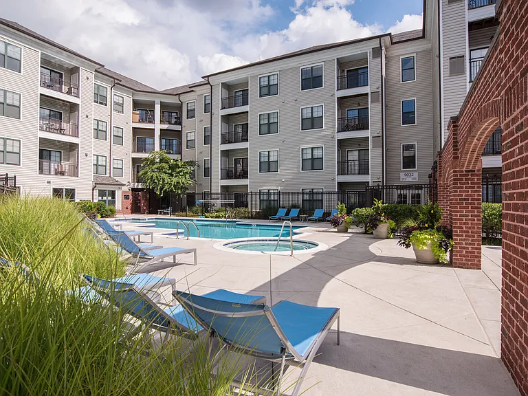 Outdoor Resort-Style Pool, Hot Tub, and Sundeck