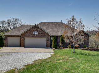 293 Somerswood Ln, Clever, MO 65631