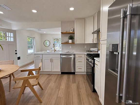 5th image of 1505 W Alaska Place