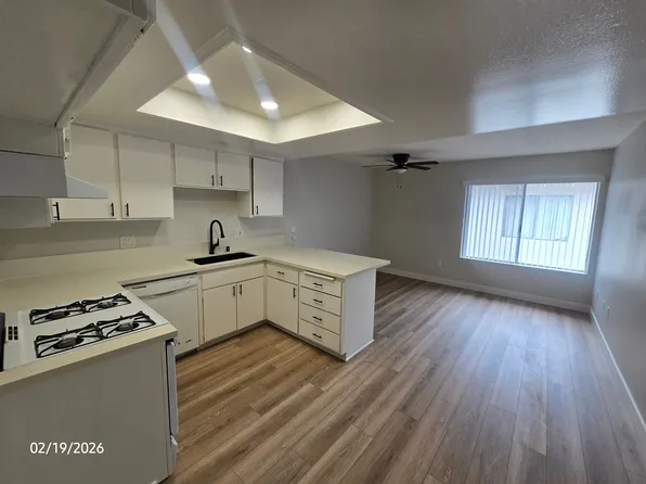 Cross5561, 5561 Cross Dr APT 3, Huntington Beach, CA 92649