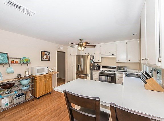 4th image of 3018 N Cottonwood St