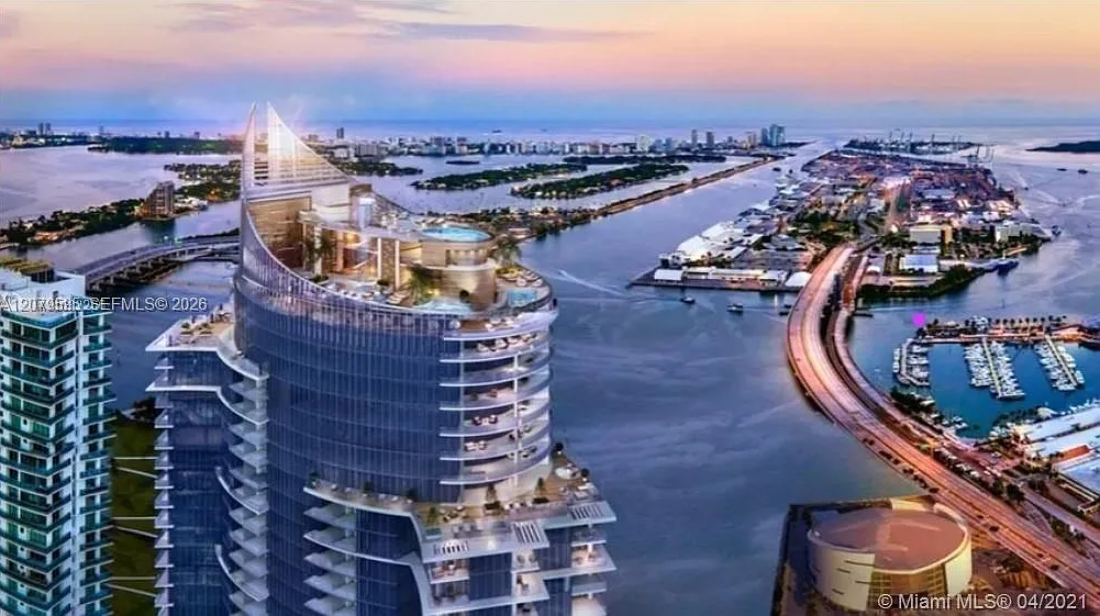 Paramount Miami Worldcent — Photo 1