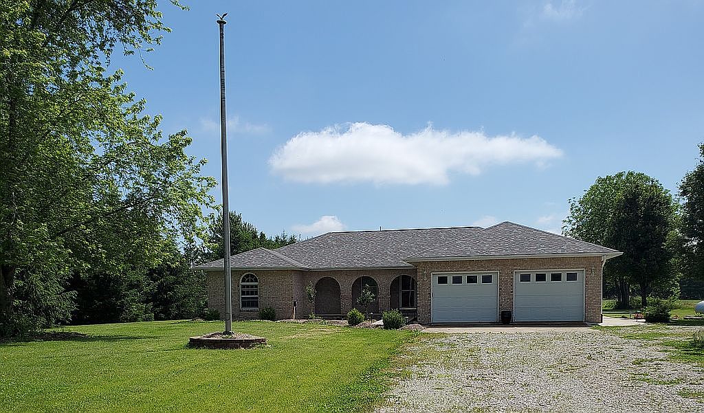 8104 Cardinal Hill Rd, Rochester, IL 62563 Zillow