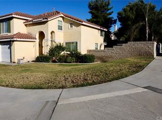 302 Sierra Madre Way, Corona, CA 92881