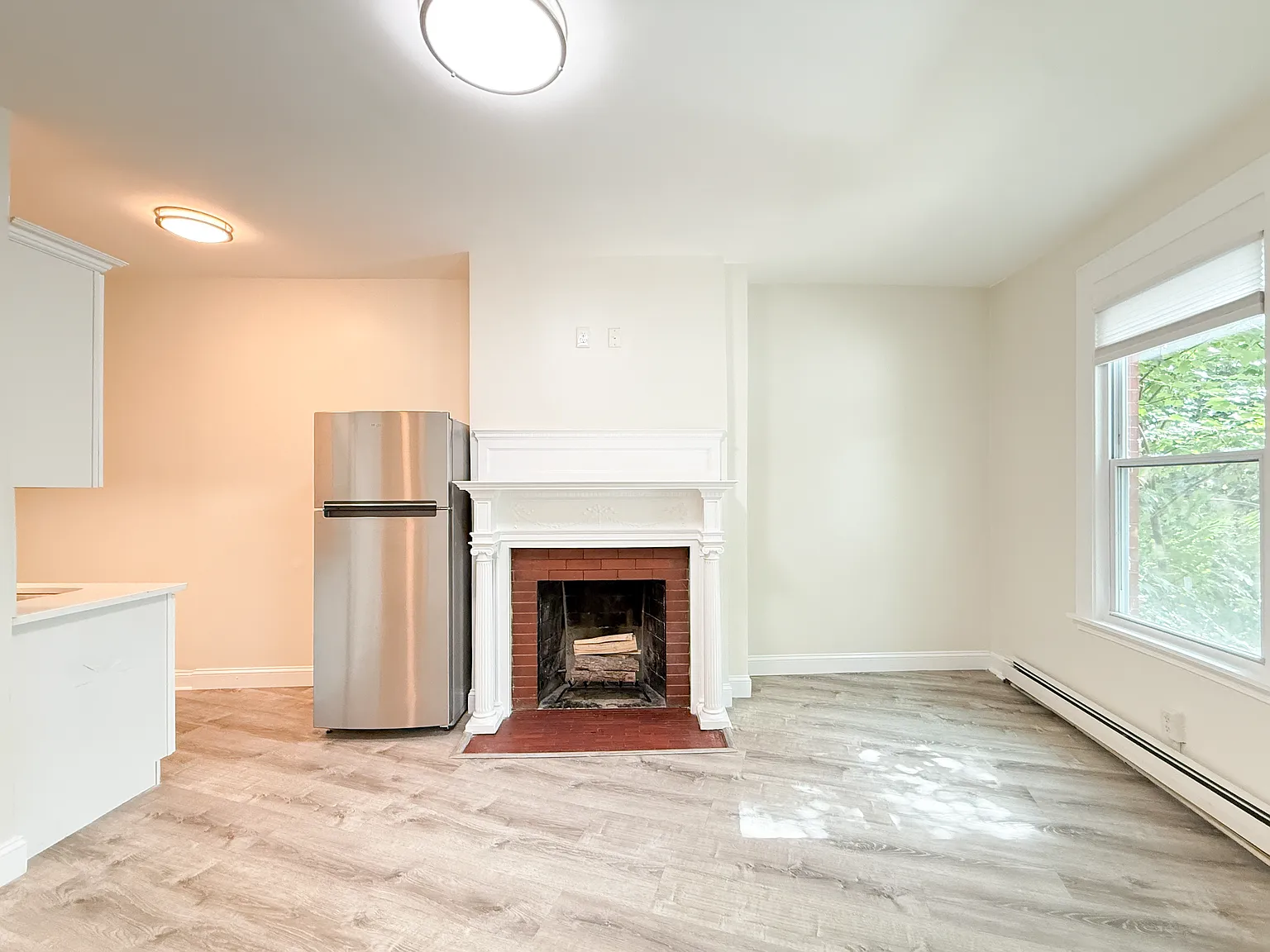 2 bed, 800 sqft, $2,850 — Photo 2