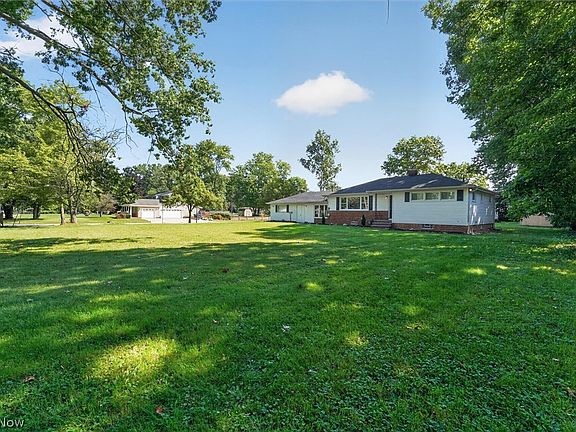 4th image of 4223 Canterbury Rd