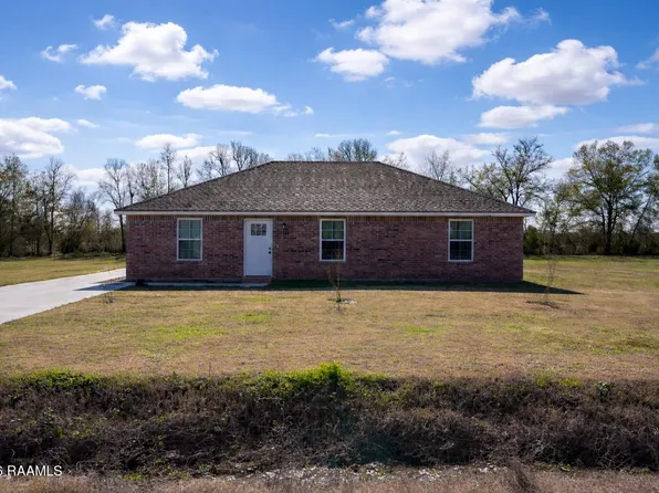 1150 Madeline Hts, Breaux Bridge, LA 70517