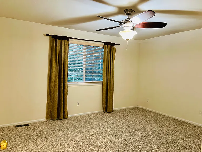15895 Greenstone Cir — Photo 6