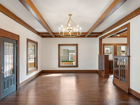 5th image of 518 S Park St