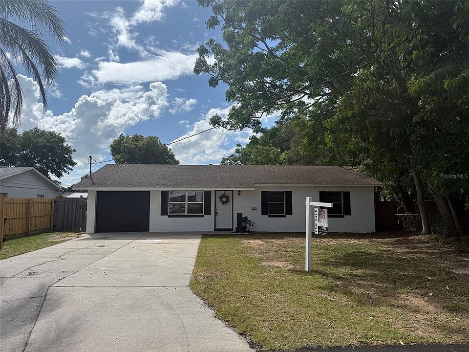 1st image of 607 Ridge Pl