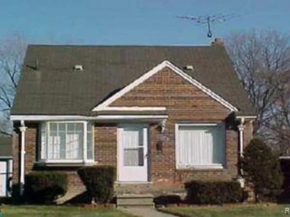 4236 Cadieux Rd, Detroit, MI 48224
