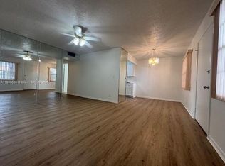 13550 SW 6th Ct APT 113A, Pembroke Pines, FL 33027