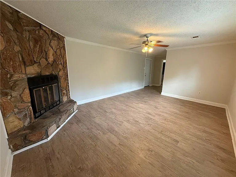 6750 Cheyenne Pkwy — Photo 3