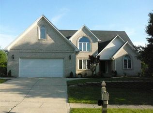 4733 Auburn Frd Rd, Greenwood, IN